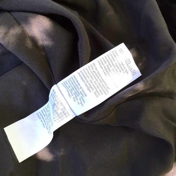 J. Crew Black Sleeveless Tank Blouse Gold Textured Dots Round Hem Lined XXS - Picture 11 of 12